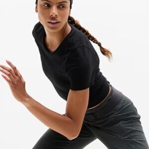 Athleta in motion Classic black short Sleeve Top s small cropped